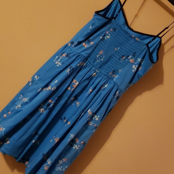 Lauren Conrad summer dress - Picture 3 of 7